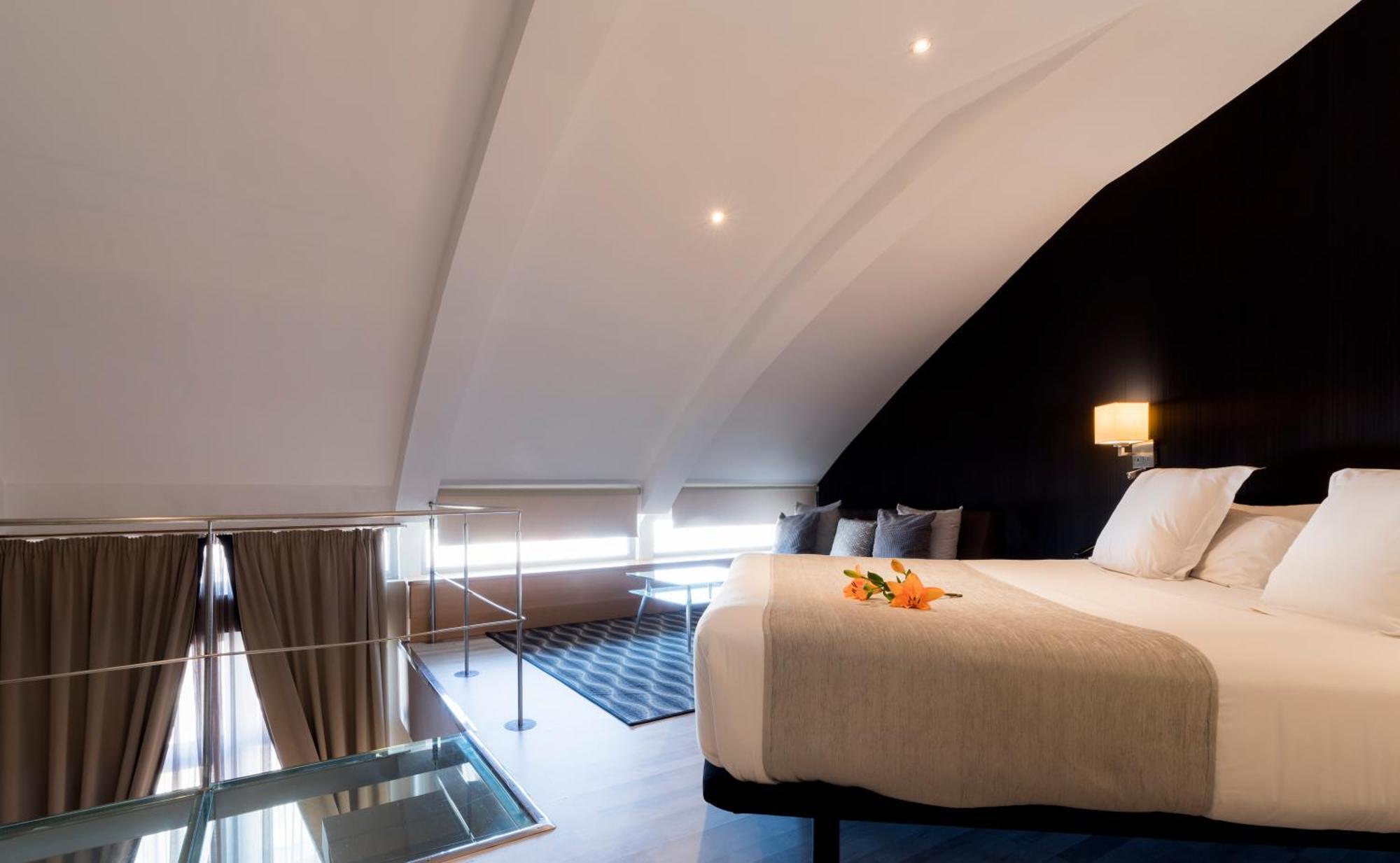 Hotel Plaza A Coruña Εξωτερικό φωτογραφία